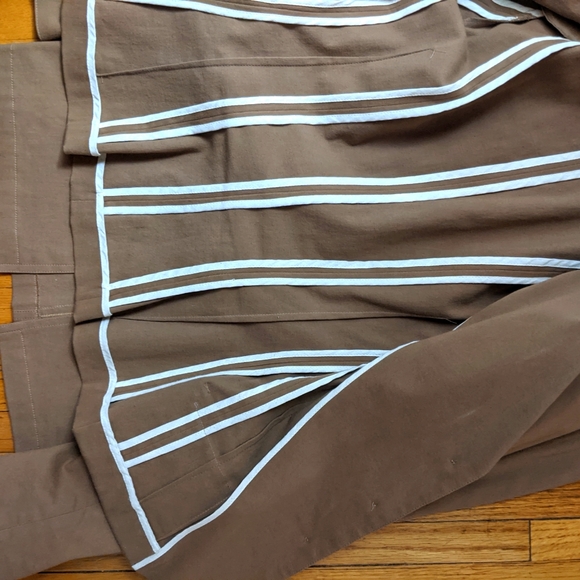 Blumarine Designer Camel Skirt Suit - Picture 5 of 7